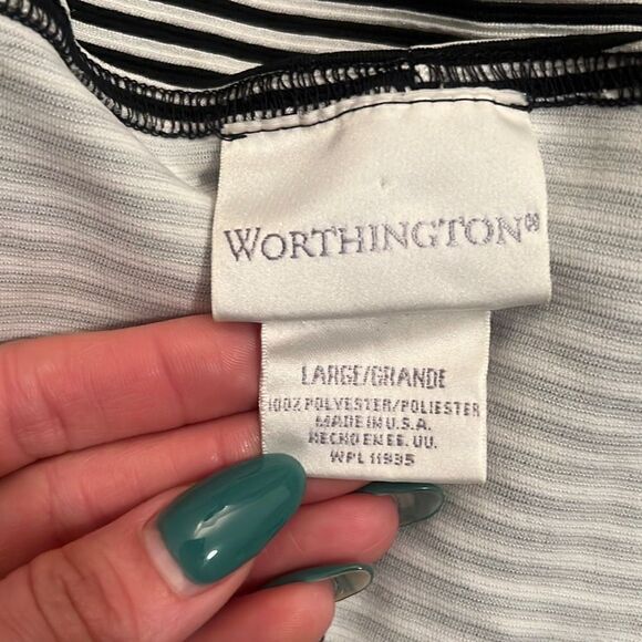 Worthington Women's Black And White Sleeveless Crop Top - Picture 5 of 6
